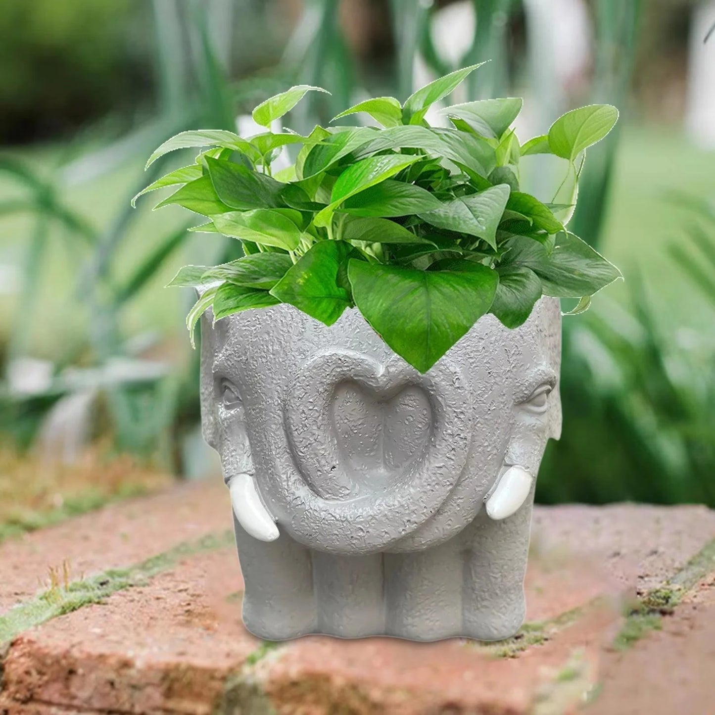 Small Cartoon Resin Planter for Indoor Desk Shelf and Windowsill Decor