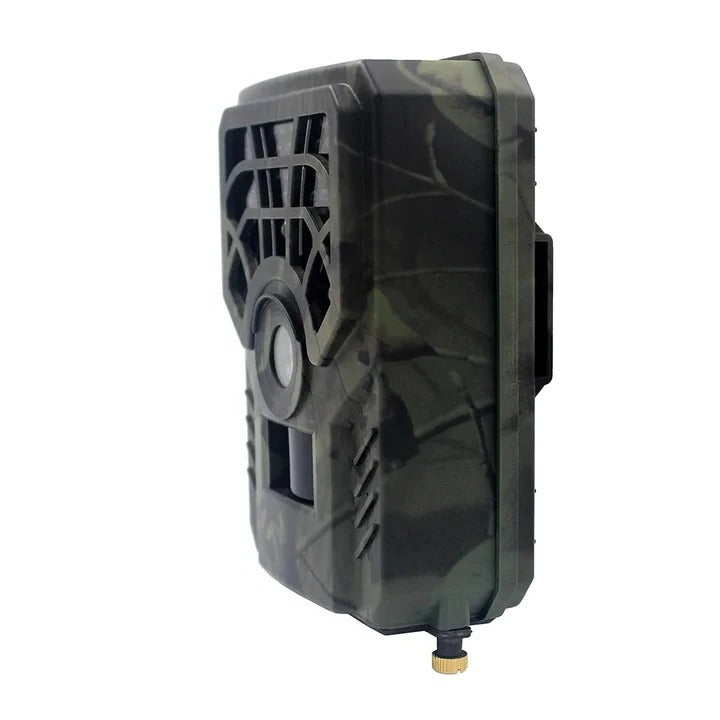 Solar Charged Hunting Camera with IR Sensor and Weatherproof Camo Housing