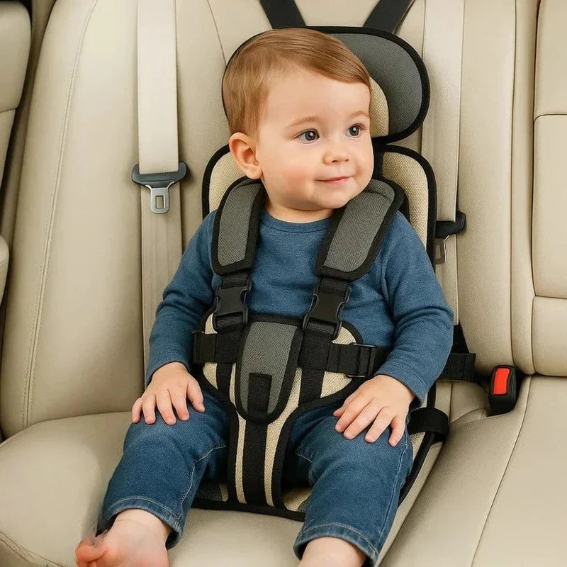 Foldable Travel Child Seat with Five-Point Harness for Cars and Trips