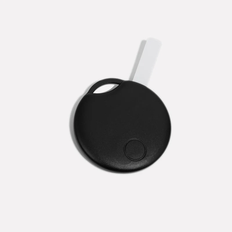 Luggage Tracker Device for iOS with Replaceable Battery Design