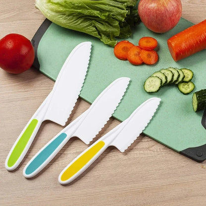 Kids Kitchen Tool Set with Plastic Knives, Bowls and Measuring Spoons