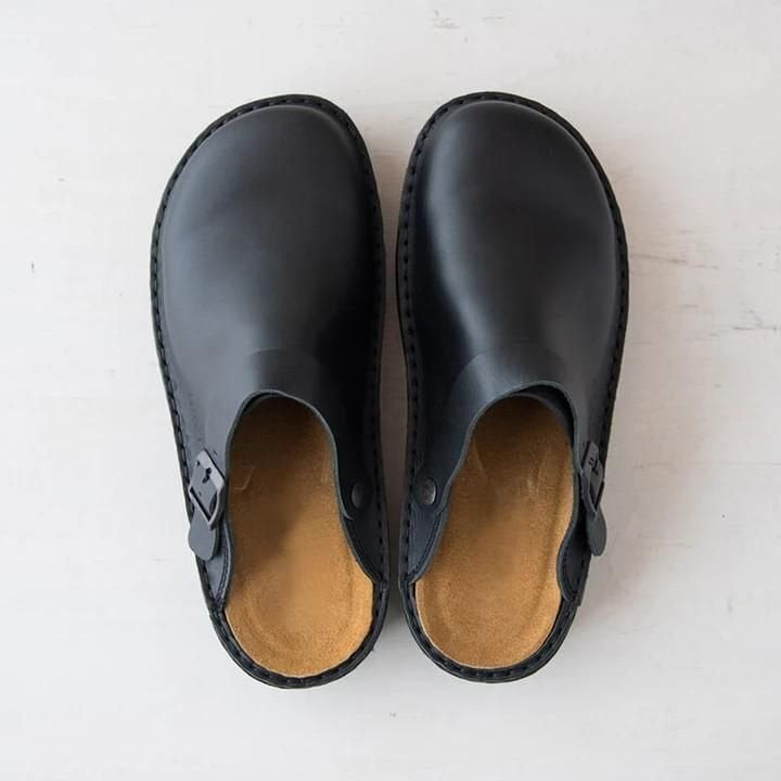 Slip On Classic Clogs with Cushioned Insole and Lightweight Design