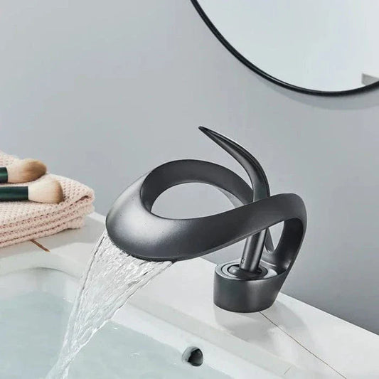 Modern Bathroom Sink Faucet Waterfall Brass Design