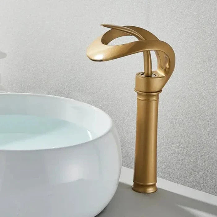 Modern Bathroom Sink Faucet Waterfall Brass Design