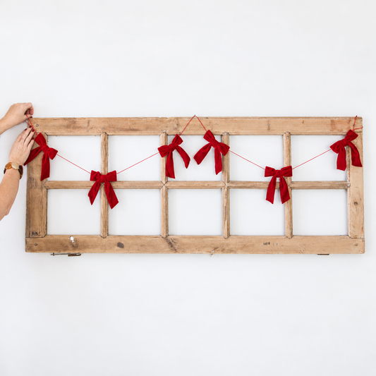 Red Velvet Bow Garland with Lightweight Cord Design for Home Decor 5 Feet