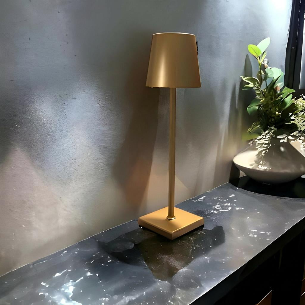Nordia Light Rechargeable Wireless LED Table Lamp