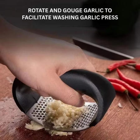 Stainless Steel Garlic Press with Ergonomic Handle for Crushing and Mincing Garlic