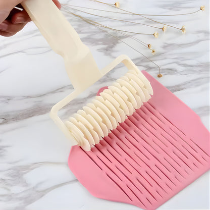 Lattice Roller Cutter for Pies, Cookies and Pastry Dough