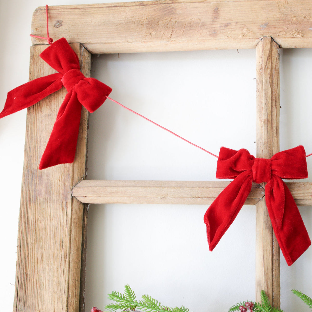 Red Velvet Bow Garland with Lightweight Cord Design for Home Decor 5 Feet