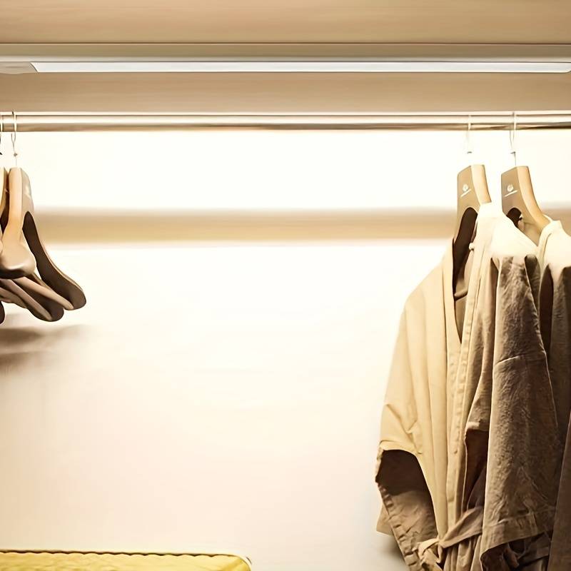 Motion Sensor LED Light with Magnetic Mounting and Adjustable Brightness, Three Color Temperatures