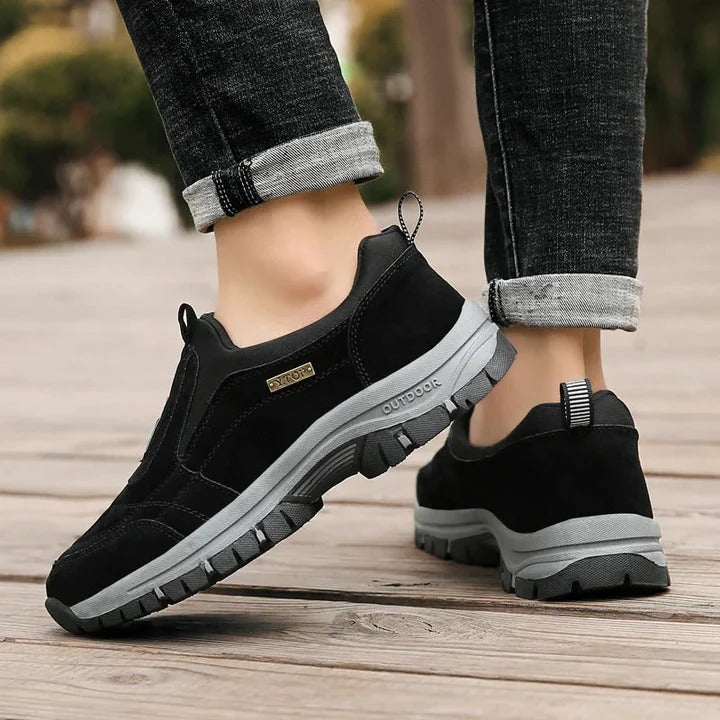 Hiking and Walking Shoes With Cushioned Insole and Rubber Outsole