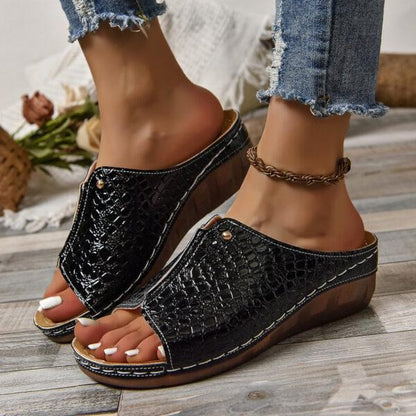 Supportive Sandals with Contoured Footbed and Wedge Sole for Women