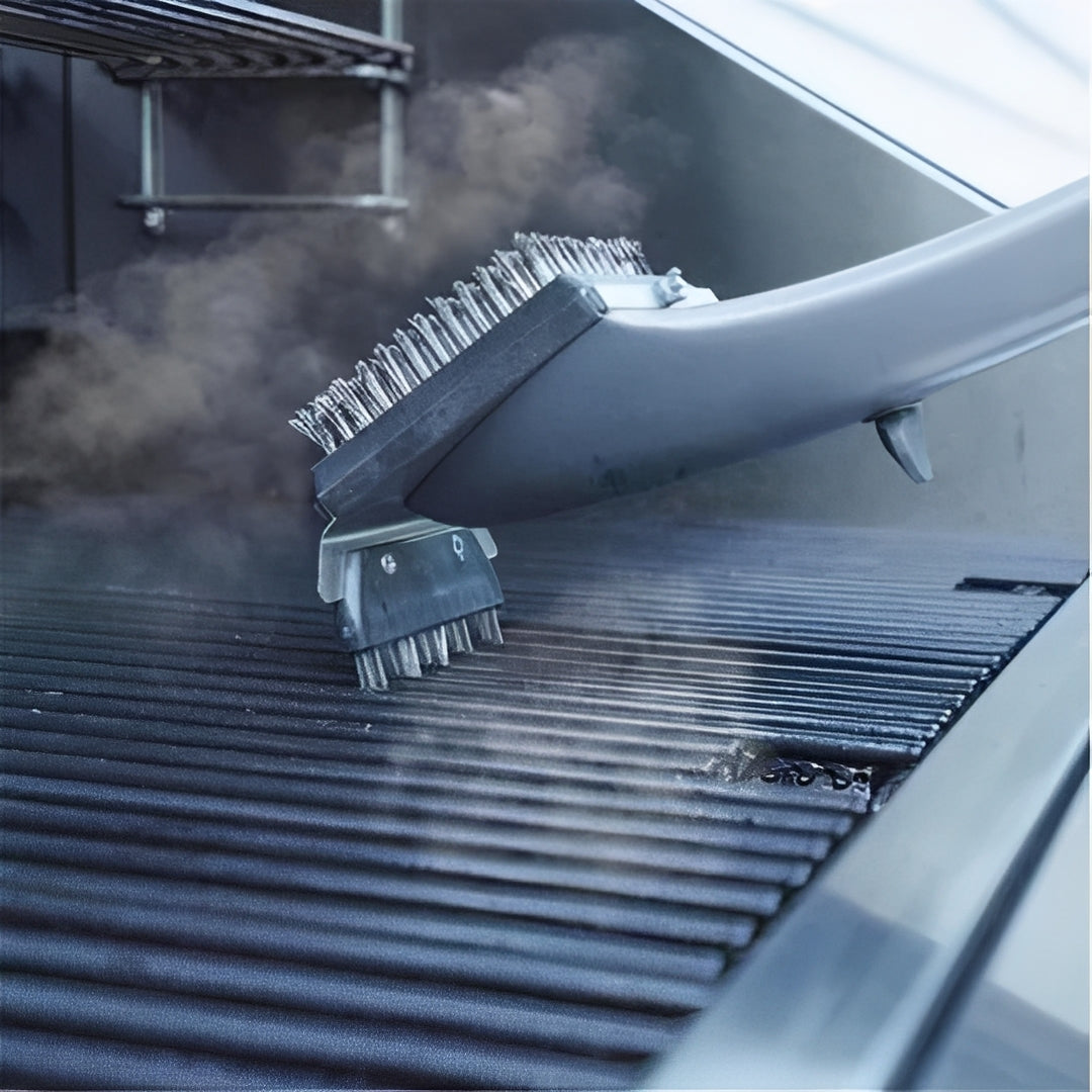 Steam Grilling Scrubber and BBQ Cleaning Brush