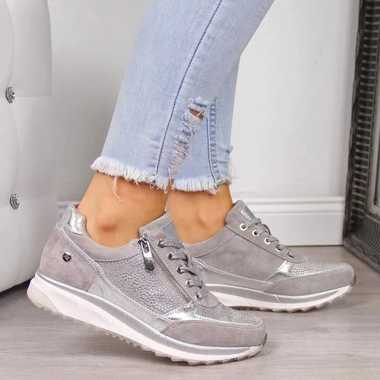 Orthopedic Leisure Shoes with Supportive Footbed