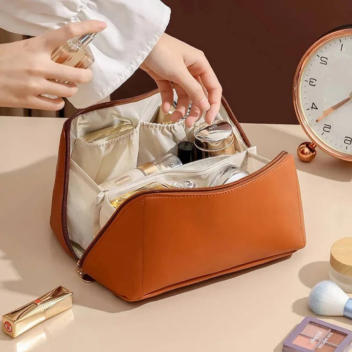 Clear Makeup Organizer Bag with Multiple Compartments