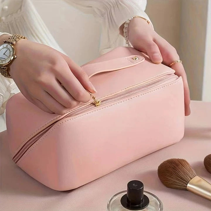 Clear Makeup Organizer Bag with Multiple Compartments