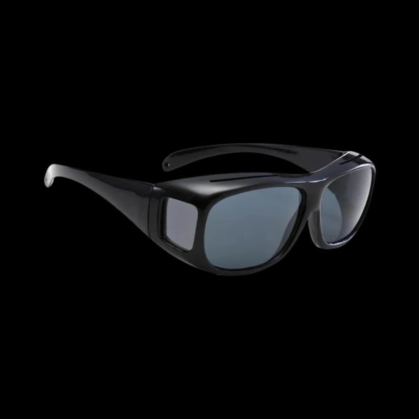 Anti-Glare Polarized Driving Glasses with Enhanced Low-Light Vision