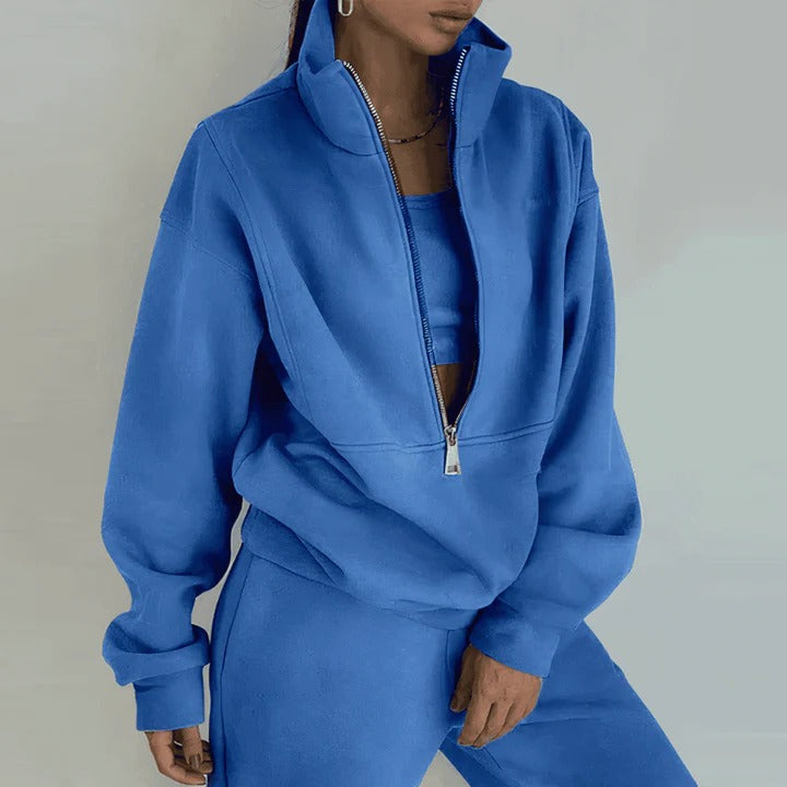 Womens Athletic Tracksuit Set with Fitted Design for Gym and Casual Wear