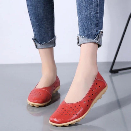 Ladies Broad Width Leather Loafer Shoes with Cushioned Sole