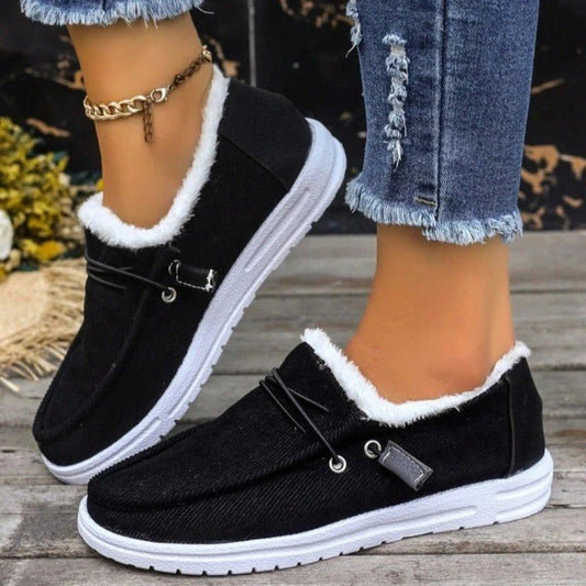 Insulated Winter Boots for Women with Modern Styling