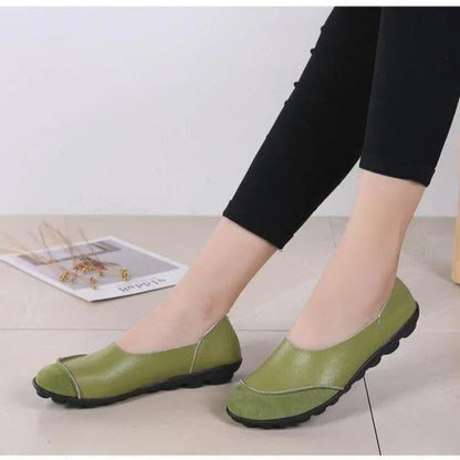 Ladies Broad Width Suede Moccasin Loafers with Soft Cushioned Insole