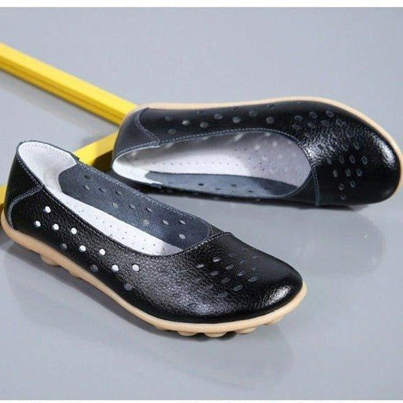 Ladies Broad Width Leather Loafer Shoes with Cushioned Sole