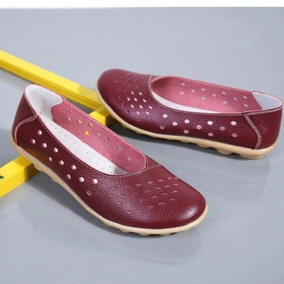 Ladies Broad Width Leather Loafer Shoes with Cushioned Sole