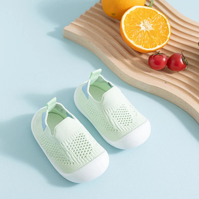 Grip Socks for Kids with Rubberized Sole and Breathable Fabric