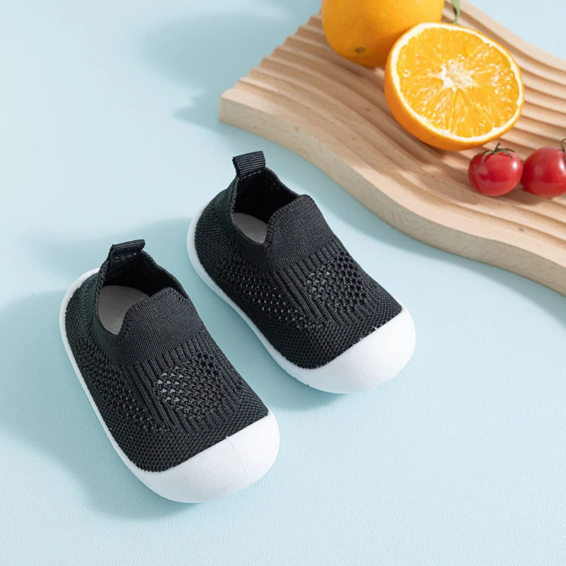 Grip Socks for Kids with Rubberized Sole and Breathable Fabric