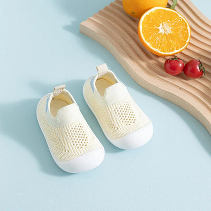 Grip Socks for Kids with Rubberized Sole and Breathable Fabric