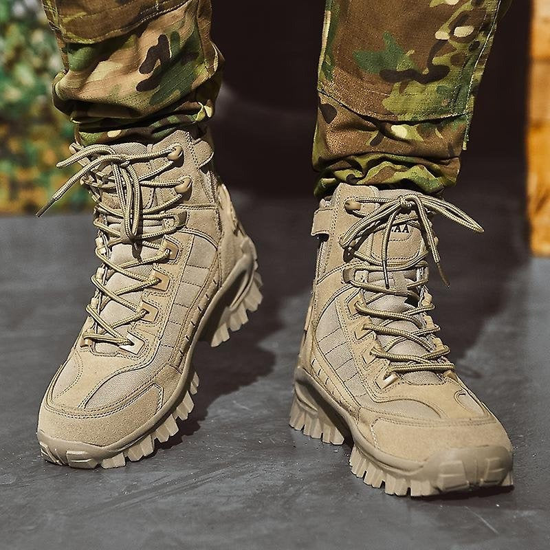Insulated Tactical Winter Boots with Warm Lining and Rugged Grip for Men