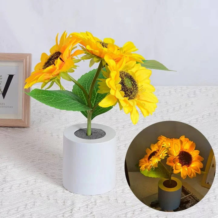 Sunflower Shaped LED Table Lamp with Warm Ambient Glow