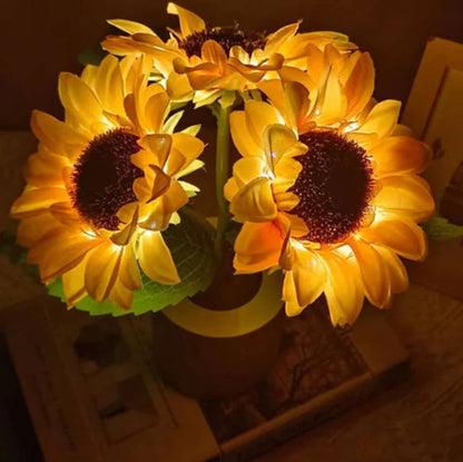 Sunflower Shaped LED Table Lamp with Warm Ambient Glow