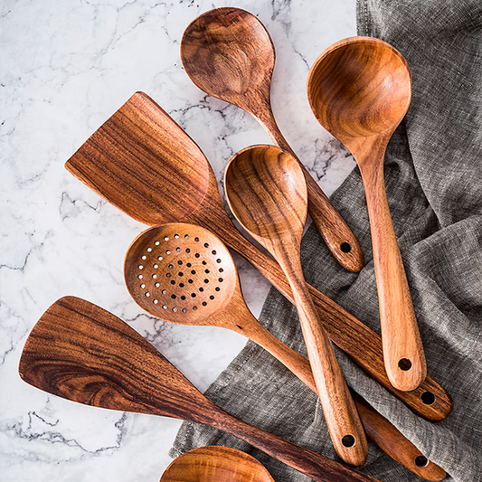 Teak Wood Kitchen Utensils Set with Heat Resistant Handles, 8 Pieces