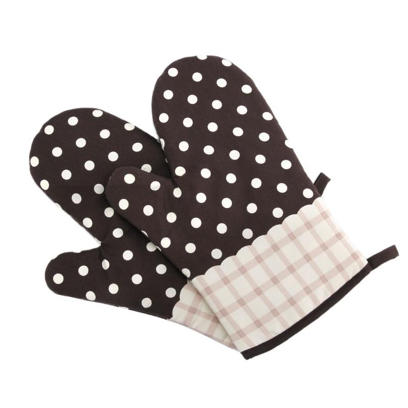 Heat Resistant Oven Mitt with Extended Forearm Coverage and Slip Resistant Grip