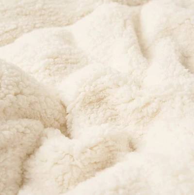 Luxurious Plush Fleece Blanket