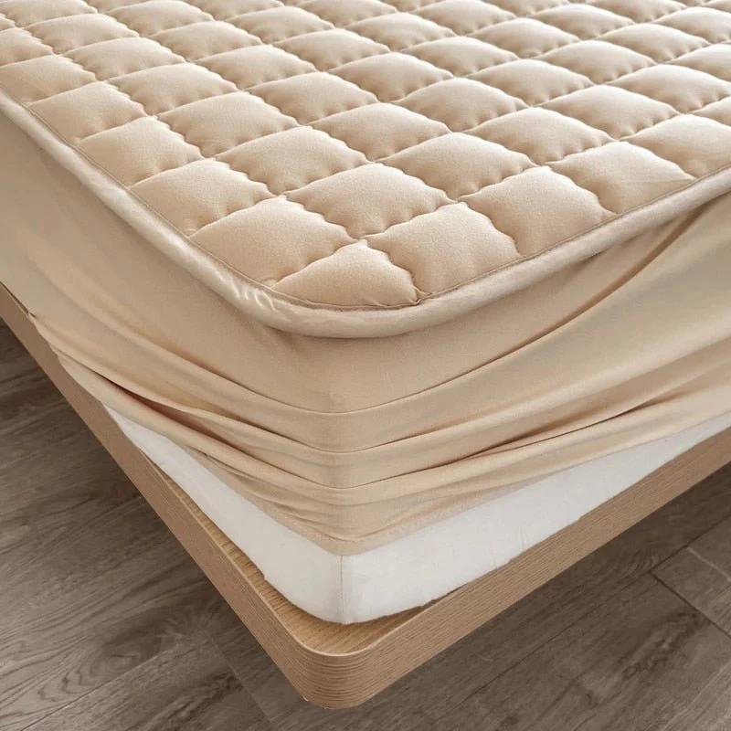 DreamPad Luxury Mattress Cover for Ultimate Comfort