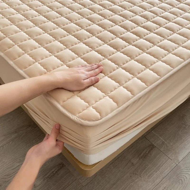 DreamPad Luxury Mattress Cover for Ultimate Comfort