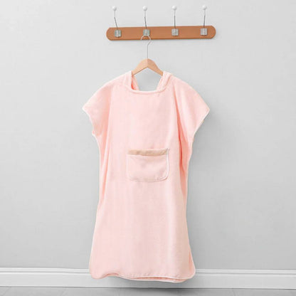 Soft Absorbent Hooded Bathrobe for Warmth and Comfort