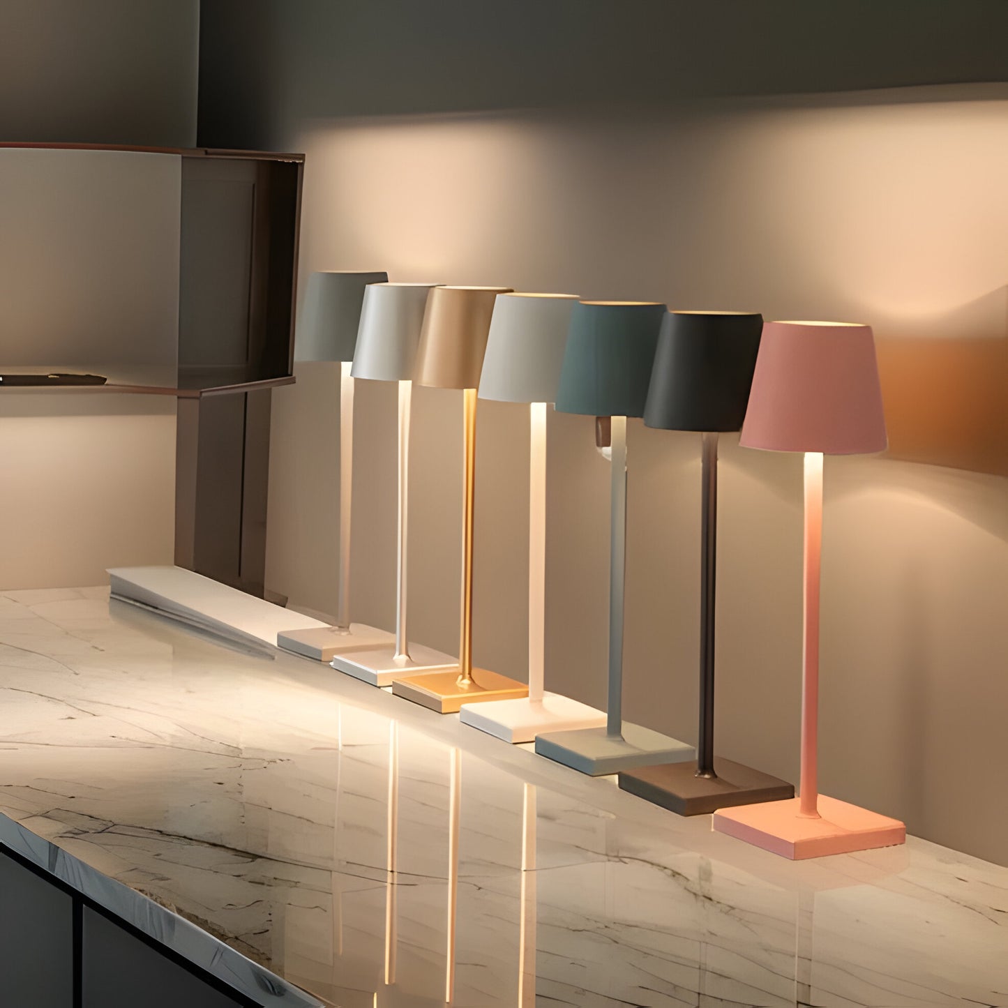Nordia Light Rechargeable Wireless LED Table Lamp