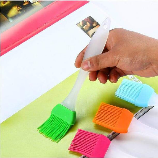 Silicone Basting Brush with Heat Resistant Bristles and Cool Touch Handle