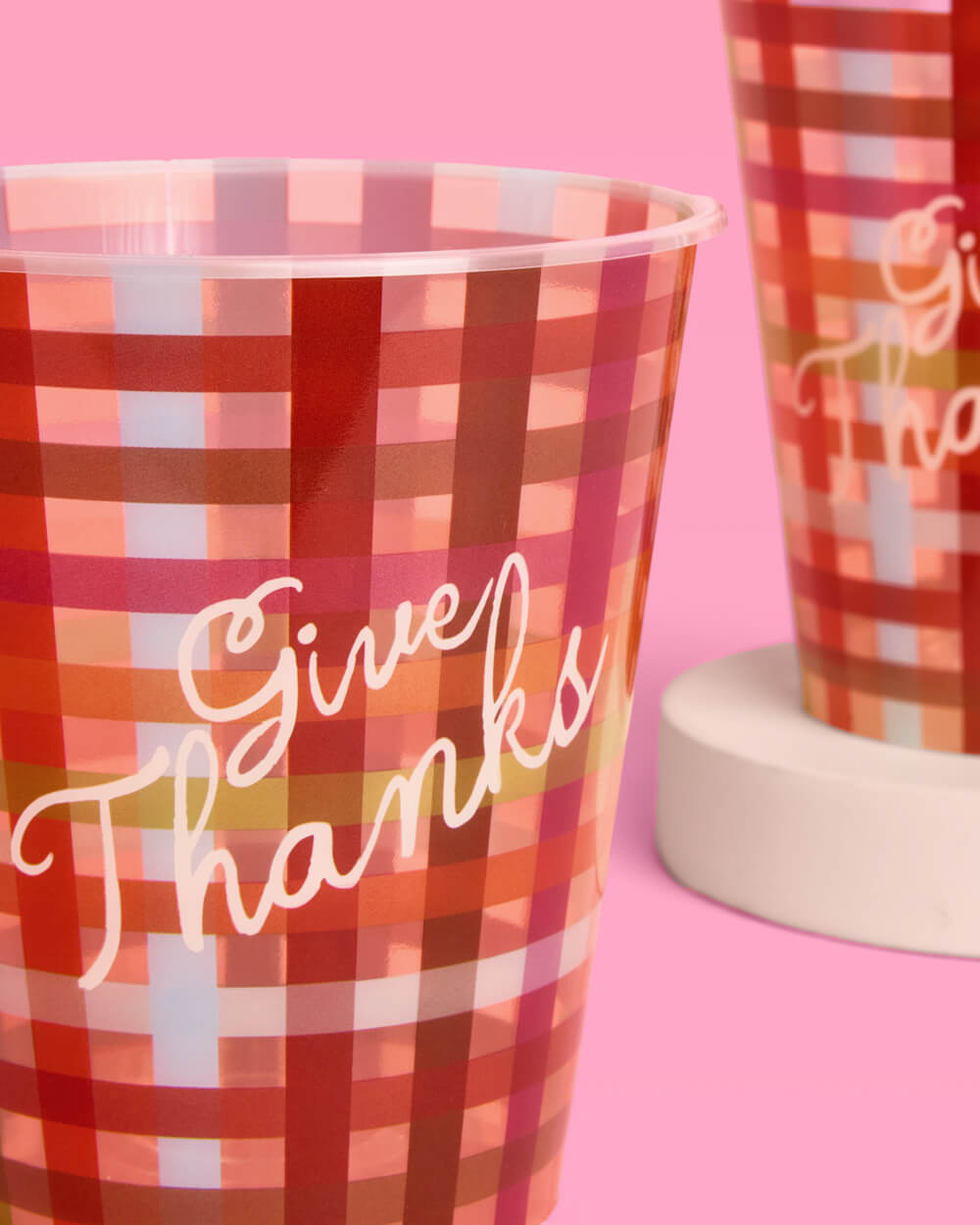 Autumn Plaid Disposable Party Cups with Give Thanks Print in Set of 16 for Holiday Tables