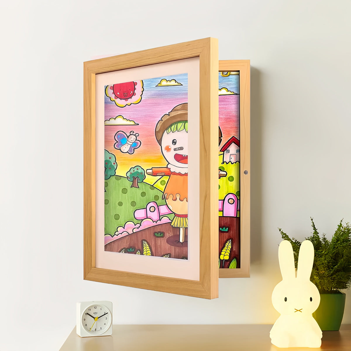 Artwork Storage Frame with Magnetic Front Panel and 150-Sheet Capacity